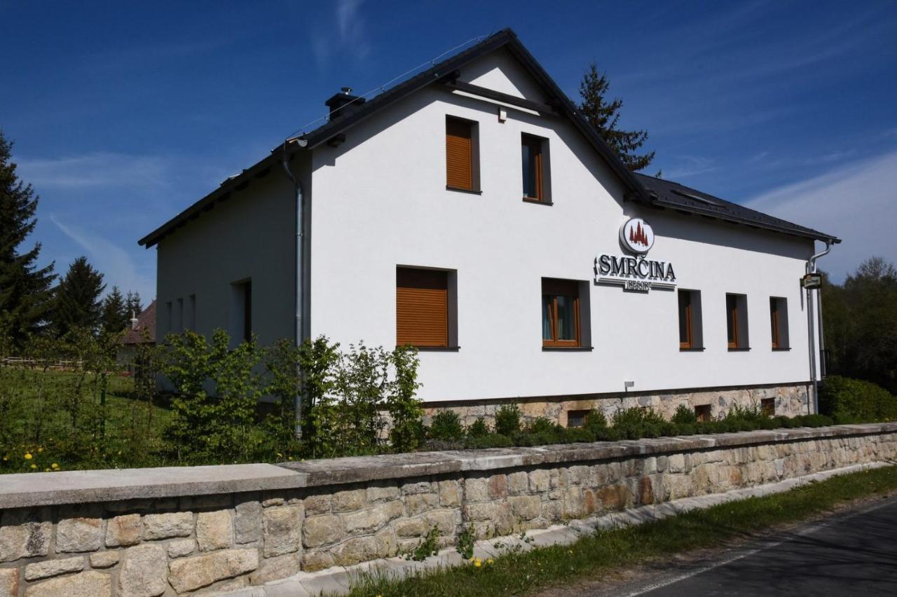 Smrcina Resort Bagian luar foto