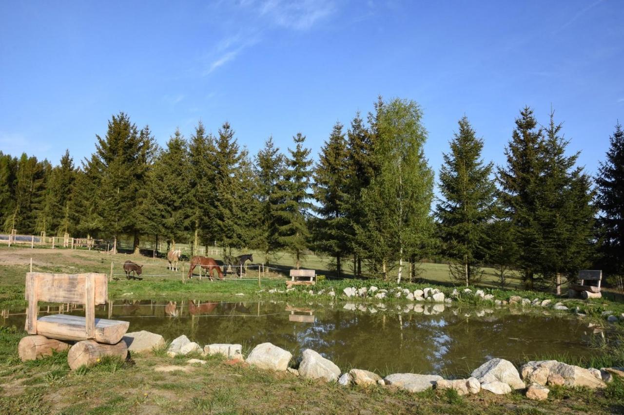 Smrcina Resort Bagian luar foto
