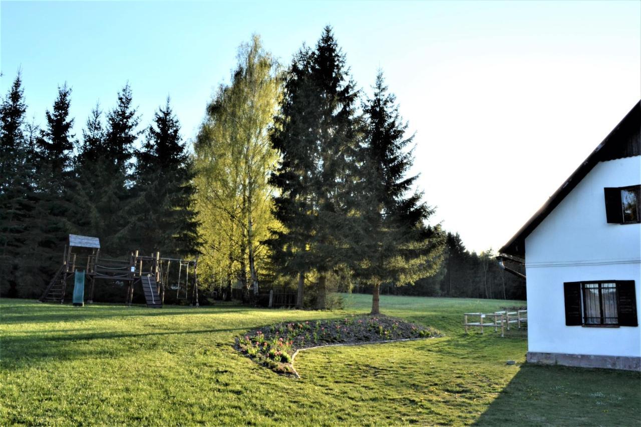 Smrcina Resort Bagian luar foto